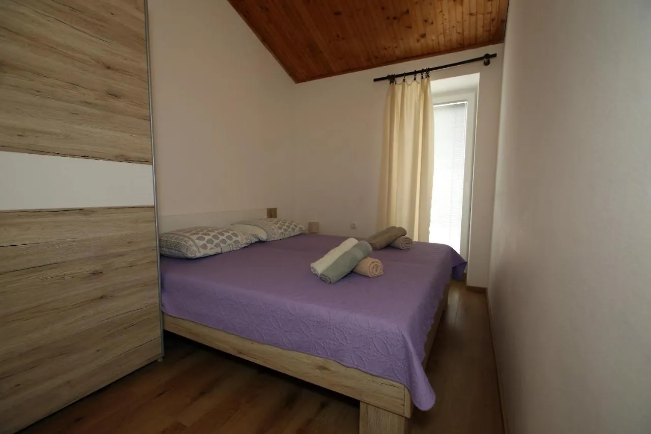 Apartments Noemi Malinska Croatia